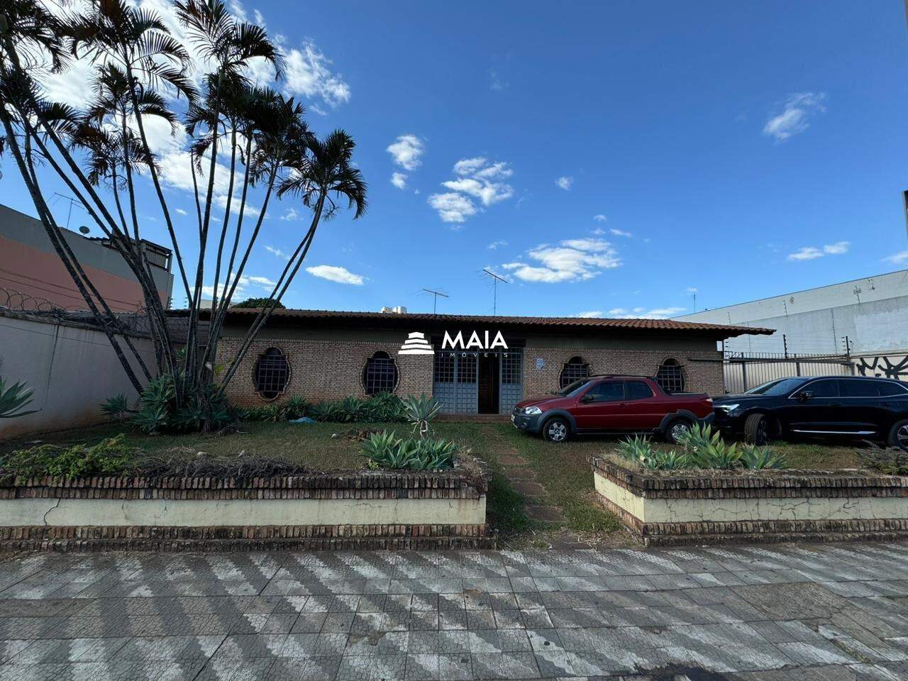 Casa comercial no Centro