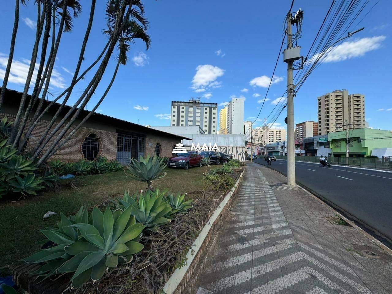 Comercial à venda no Centro: 