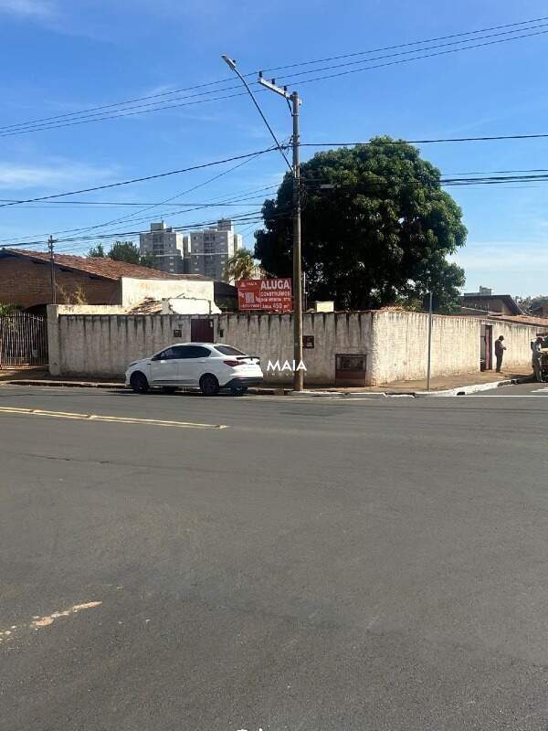 Terreno/Área para aluguel no São Benedito: 