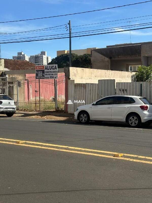 Terreno/Área para aluguel no São Benedito: 