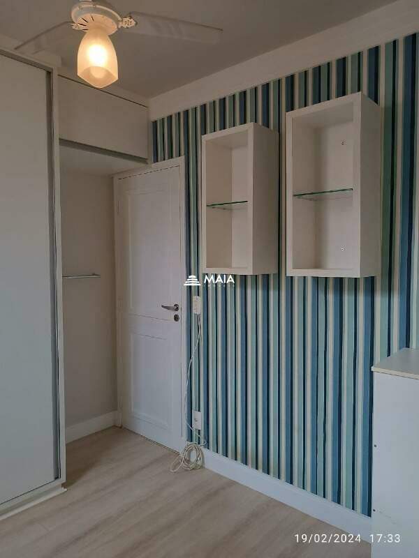 Casa de Condomínio à venda no Village Mercês: 