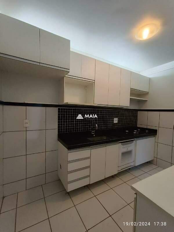 Casa de Condomínio à venda no Village Mercês: 