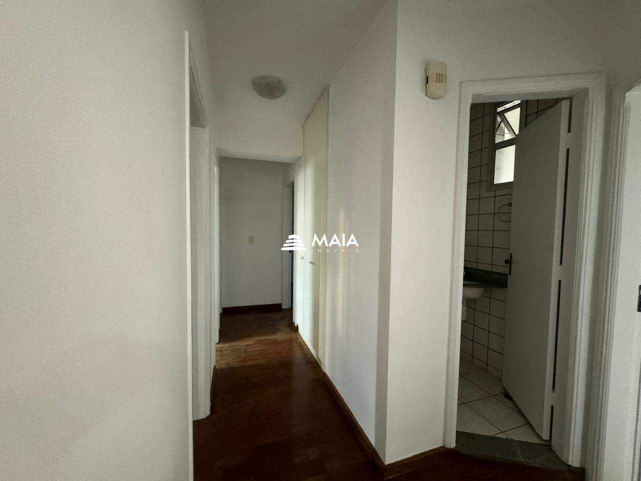 Apartamento à venda no Santa Maria: 