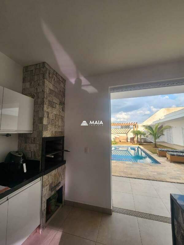 Casa de Condomínio à venda no Morada da Fronteira: 