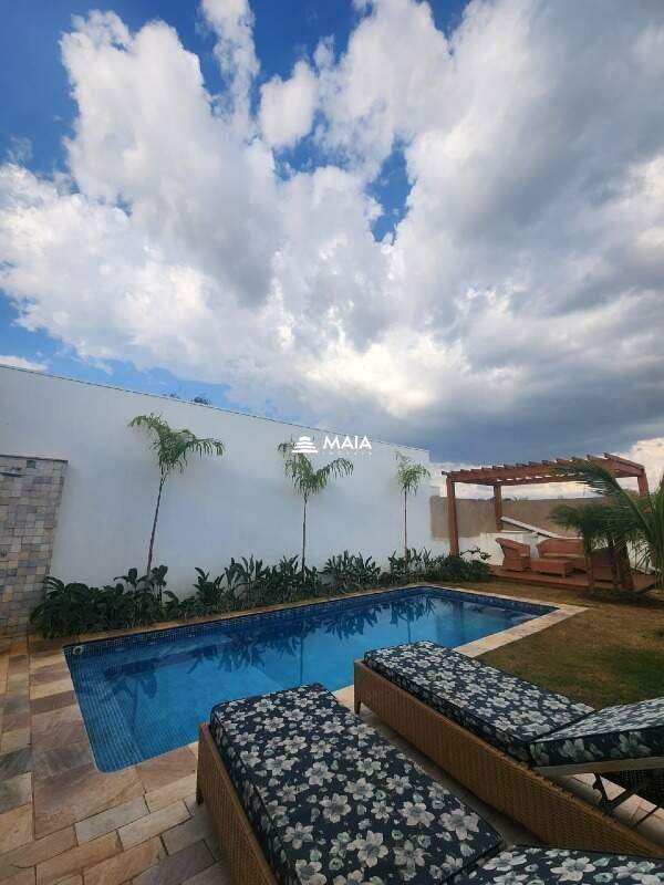 Casa de Condomínio à venda no Morada da Fronteira: 