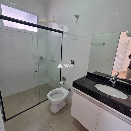 Casa de Condomínio à venda no Morada da Fronteira: 