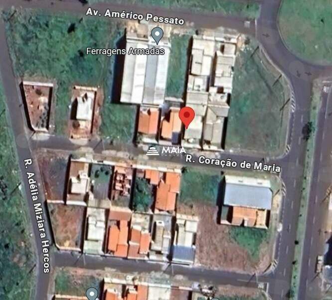 Terreno/Área à venda no Jardim Espanha: 