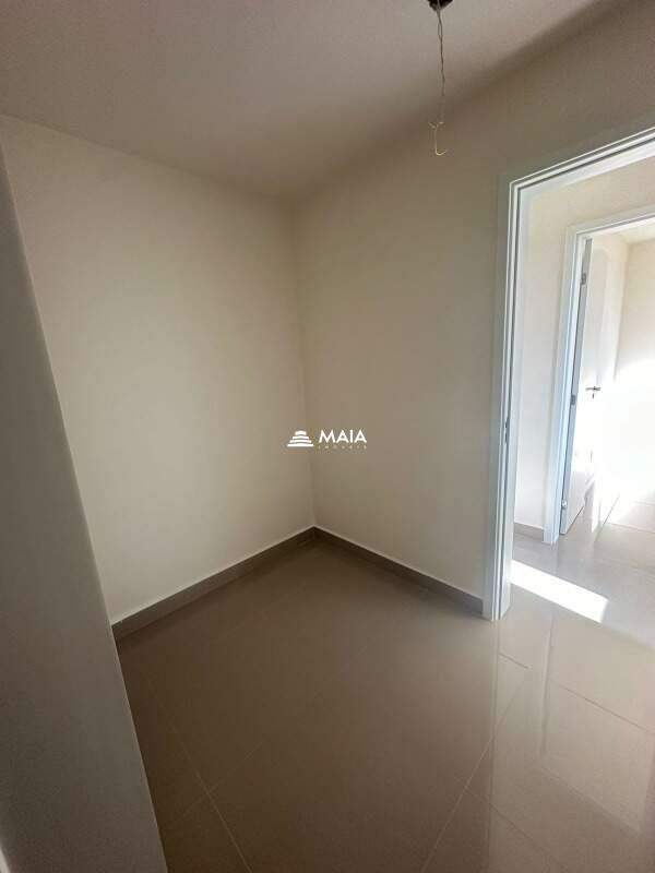 Apartamento à venda no Parque das Acácias: 