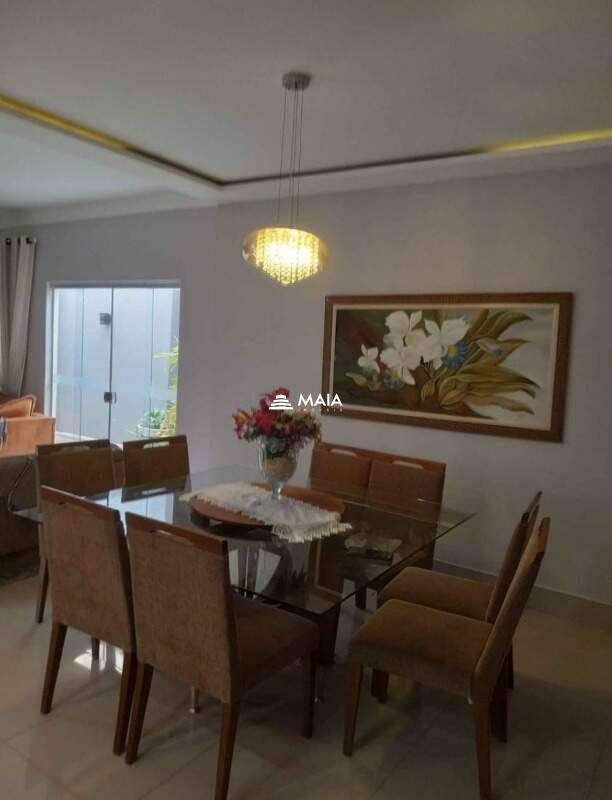 Casa à venda no Jardim Canadá: 