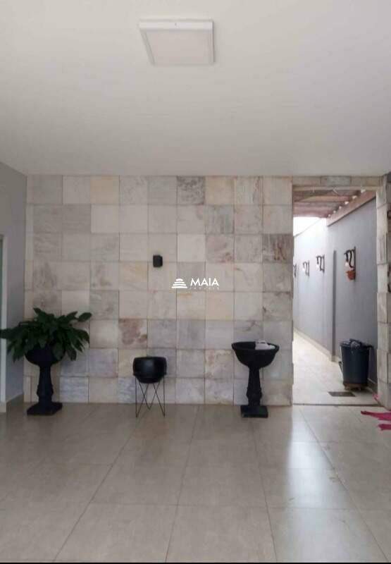 Casa à venda no Jardim Canadá: 