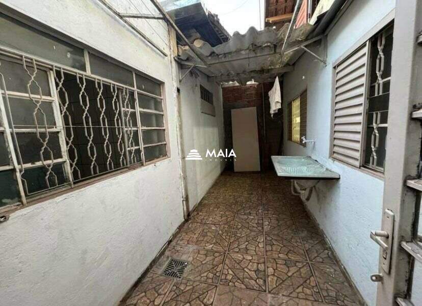 Casa para aluguel no Parque das Américas: 