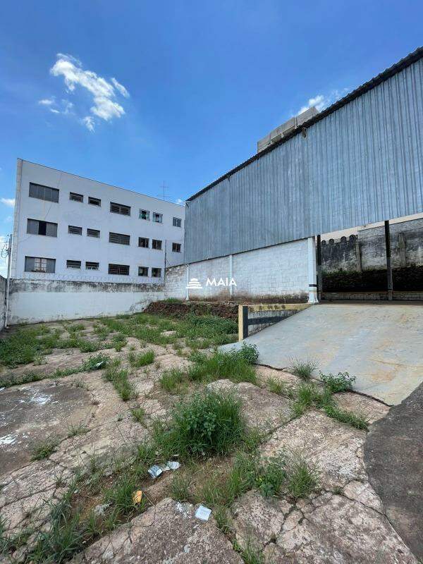 Galpão à venda no Nossa Senhora da Abadia: 