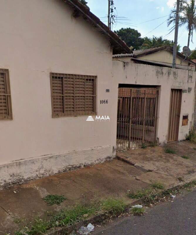 Terreno/Área à venda no Nossa Senhora da Abadia: 