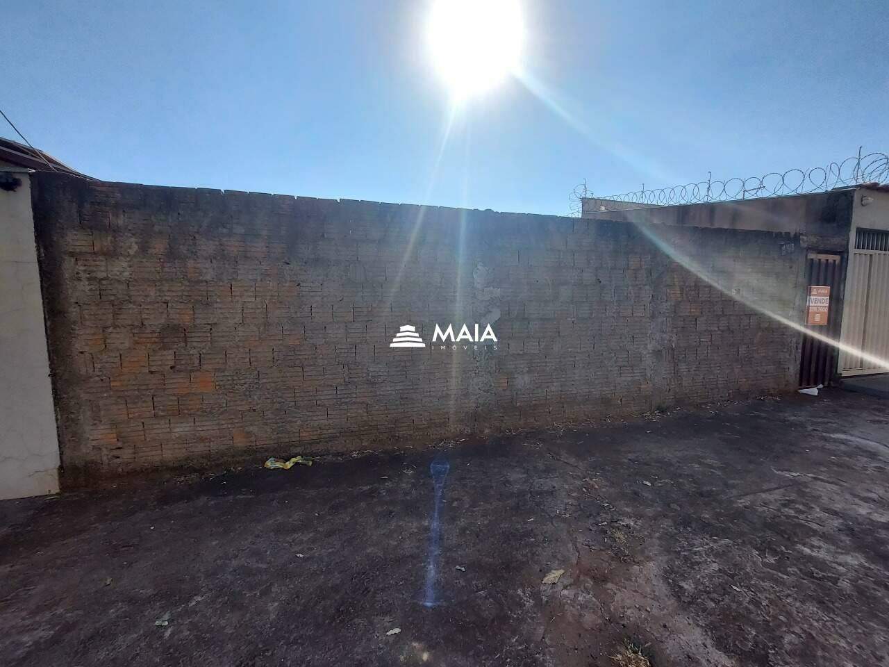 Terreno/Área à venda no Jardim Copacabana: 