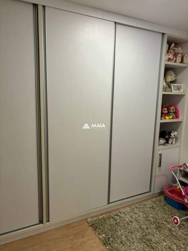 Apartamento à venda no Mercês: 