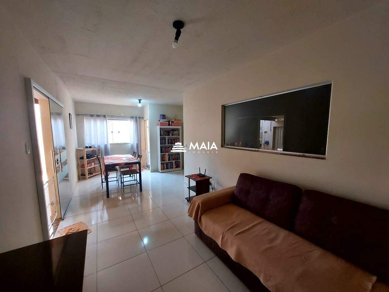 Casa à venda no Conjunto Guanabara: 