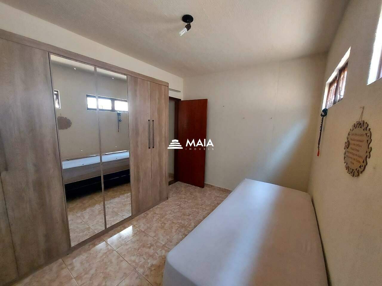 Casa à venda no Conjunto Guanabara: 