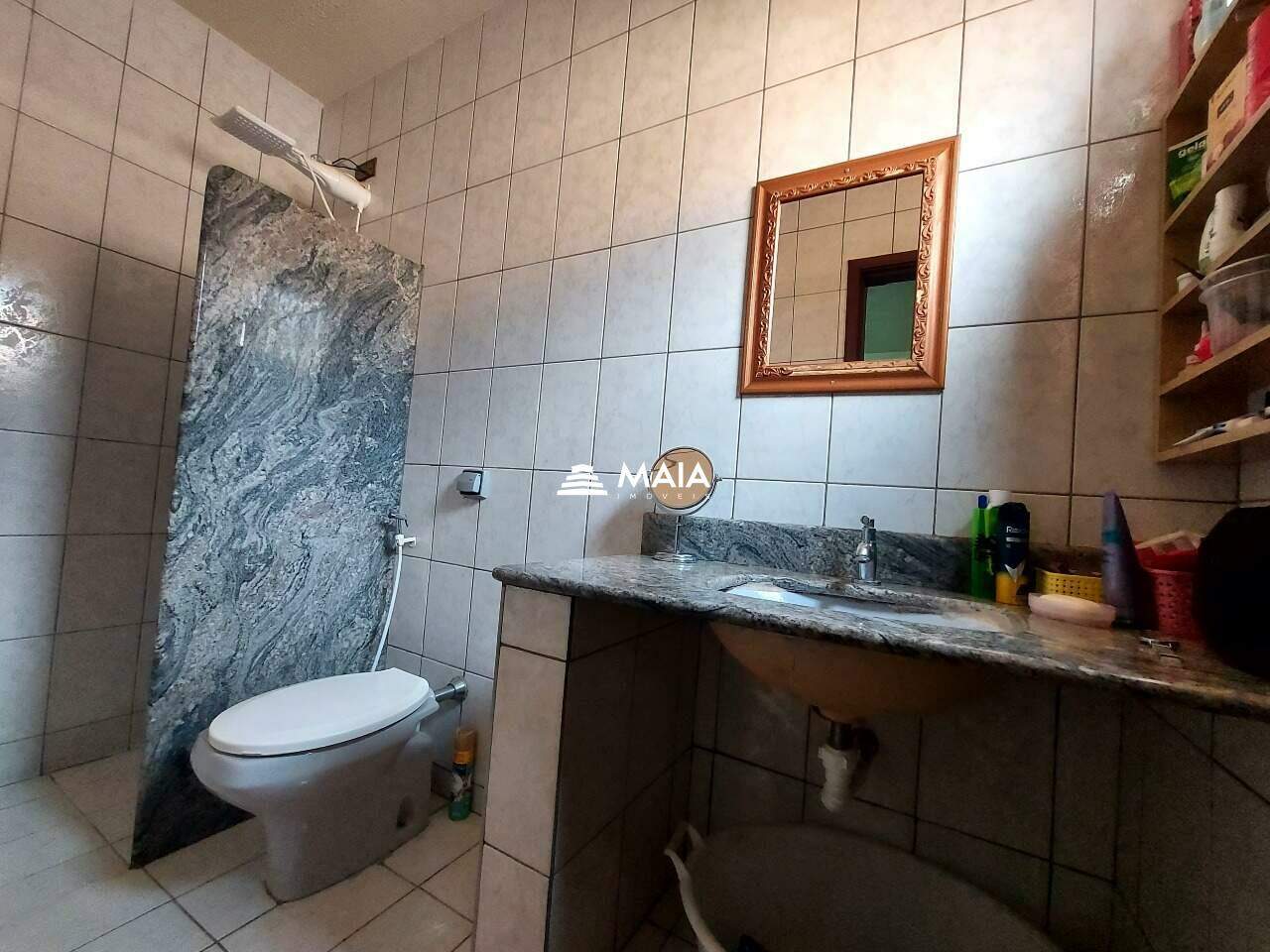 Casa à venda no Conjunto Guanabara: 