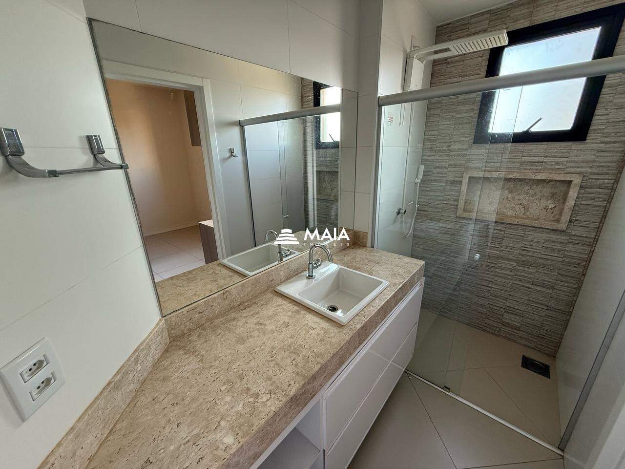 Apartamento à venda no Jardim do Lago: 