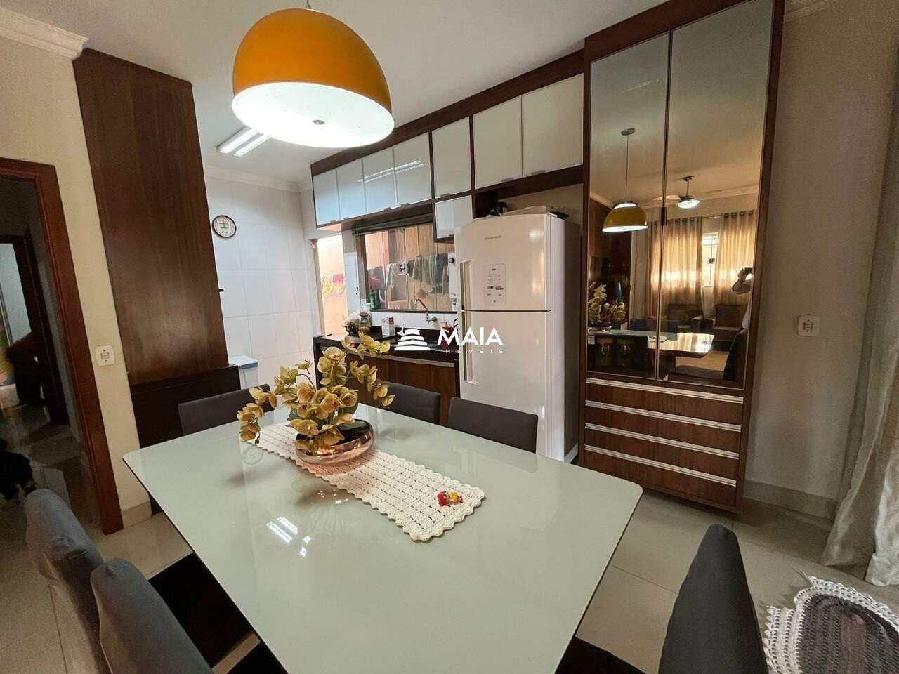 Casa à venda no Dom Eduardo: 