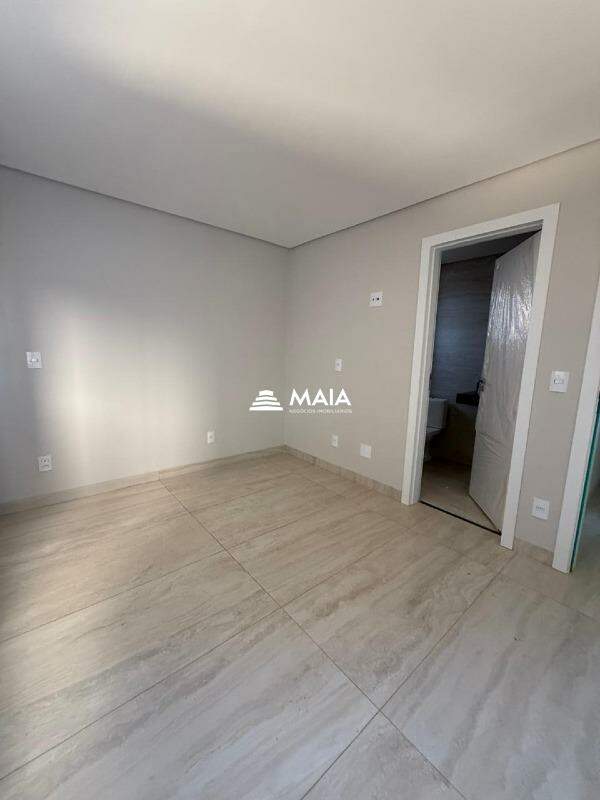 Apartamento à venda no Santa Maria: 