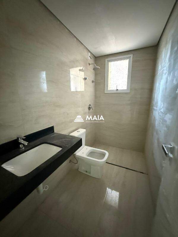Apartamento à venda no Santa Maria: 