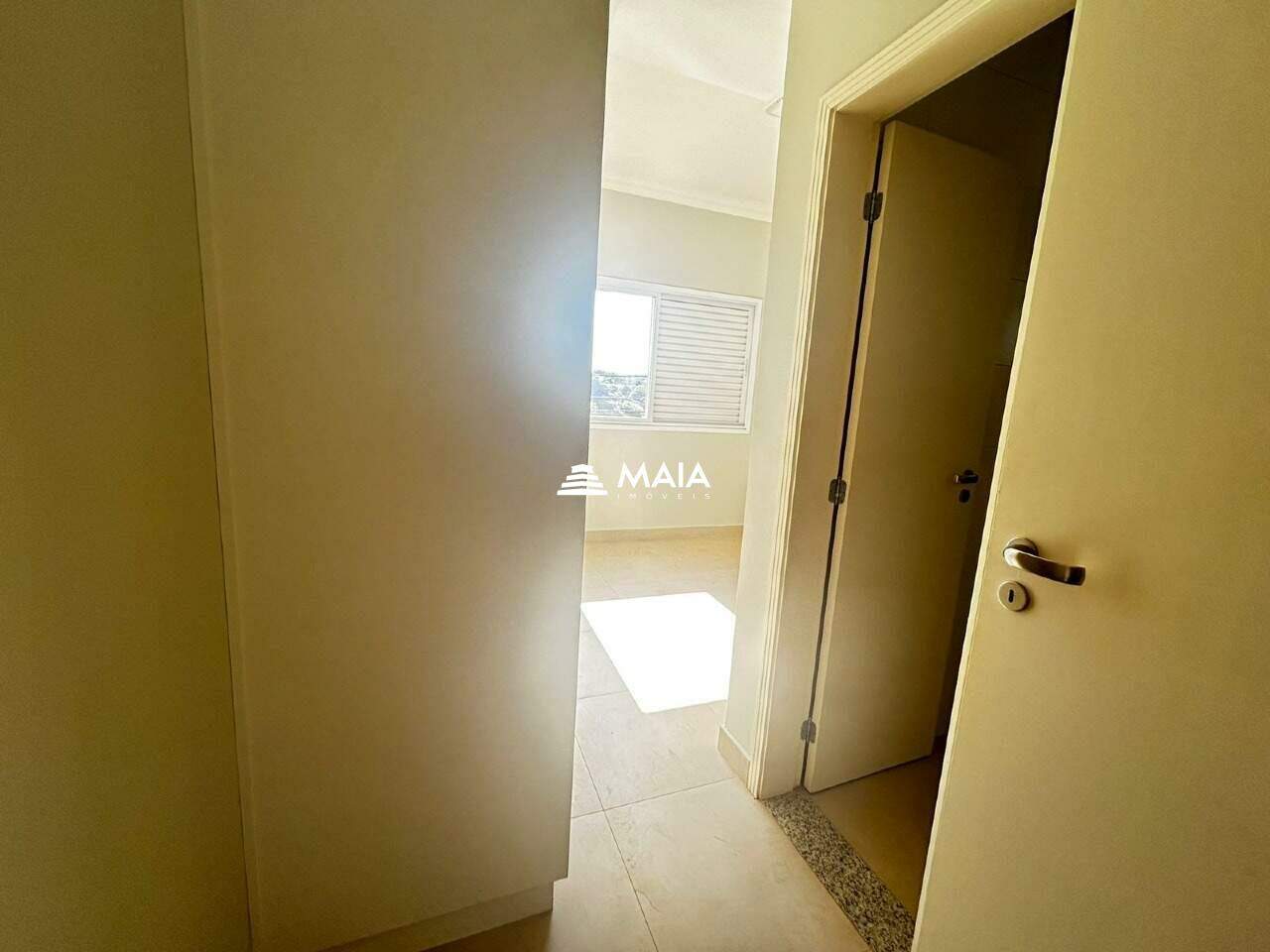 Apartamento à venda no Jardim do Lago: 