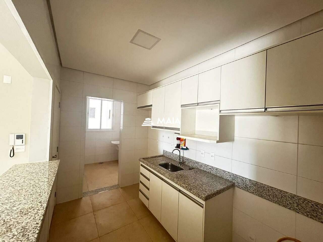 Apartamento à venda no Jardim do Lago: 