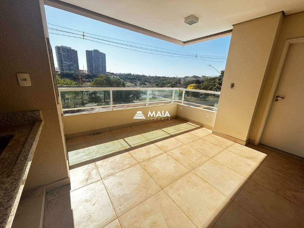 Apartamento à venda no Jardim do Lago: 