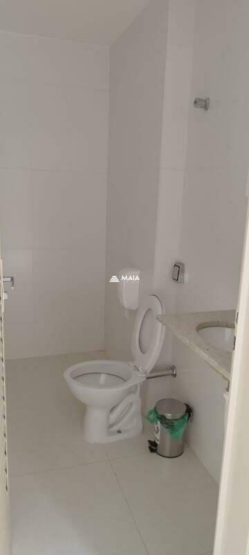 Casa à venda no Mercês: 