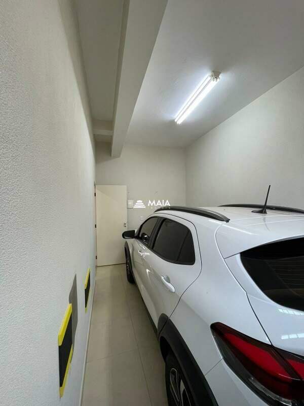 Casa à venda no Mercês: 