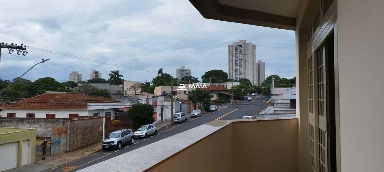 Casa à venda no Mercês: 