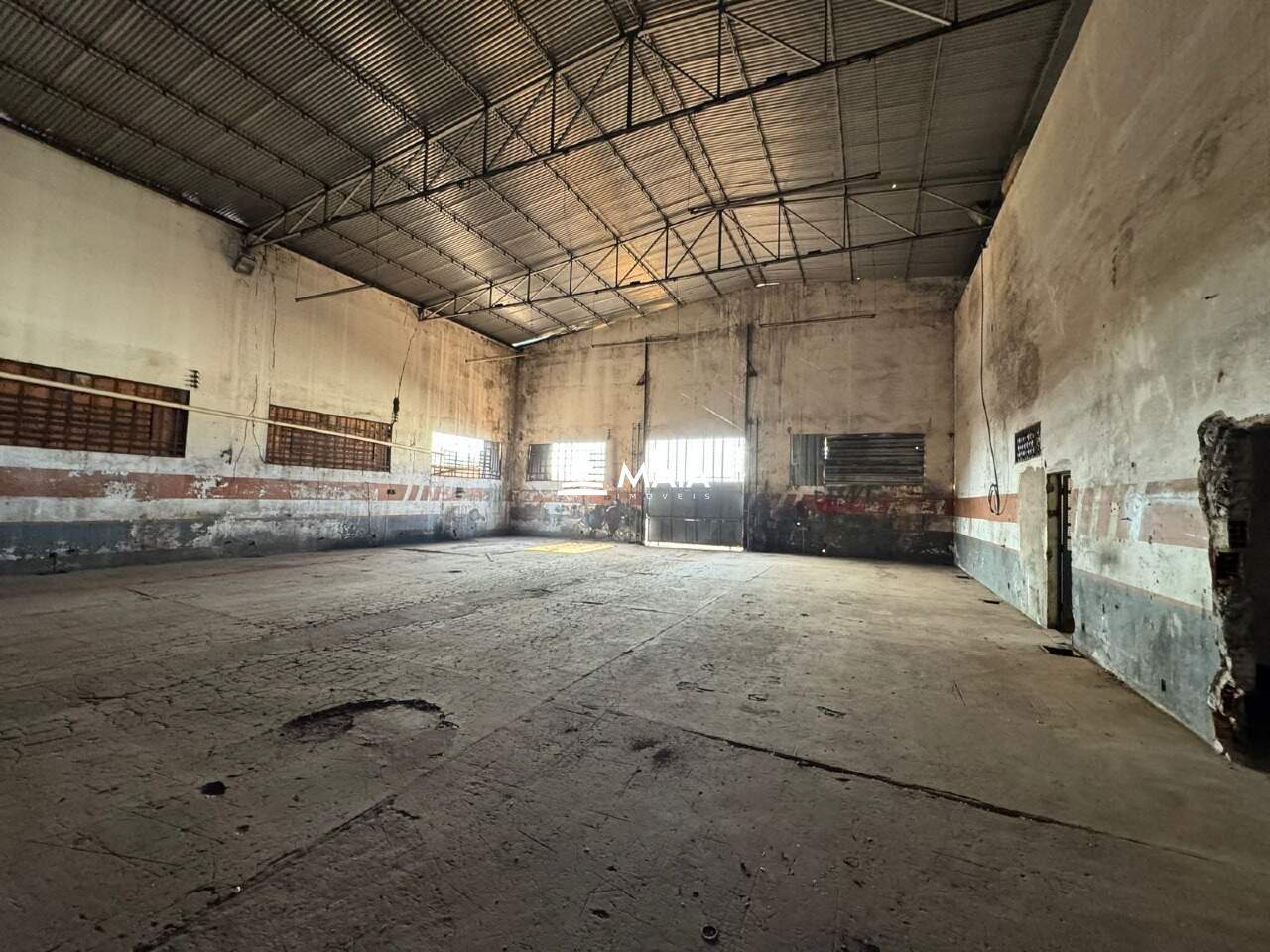 Comercial para aluguel no Mercês: 