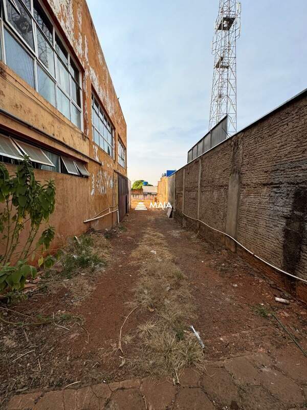 Comercial para aluguel no Santa Marta: 