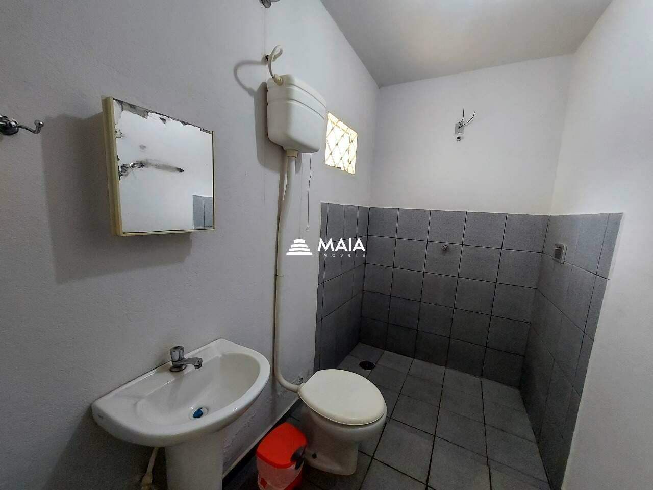 Casa à venda no Amoroso Costa: 