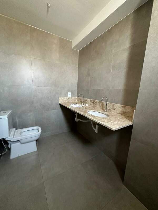 Apartamento à venda no Jardim do Lago: 