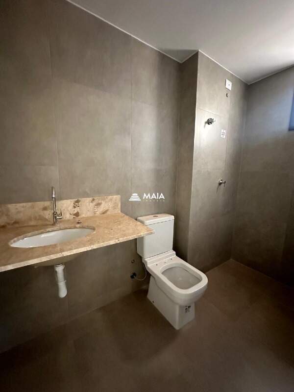 Apartamento à venda no Jardim do Lago: 