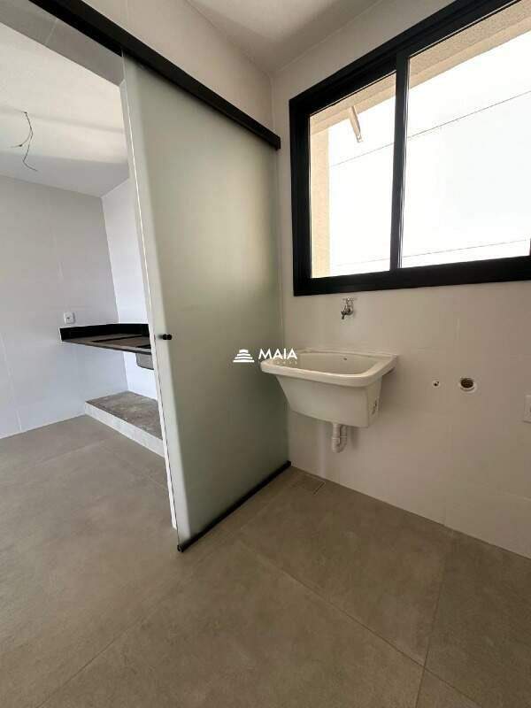 Apartamento à venda no Jardim do Lago: 