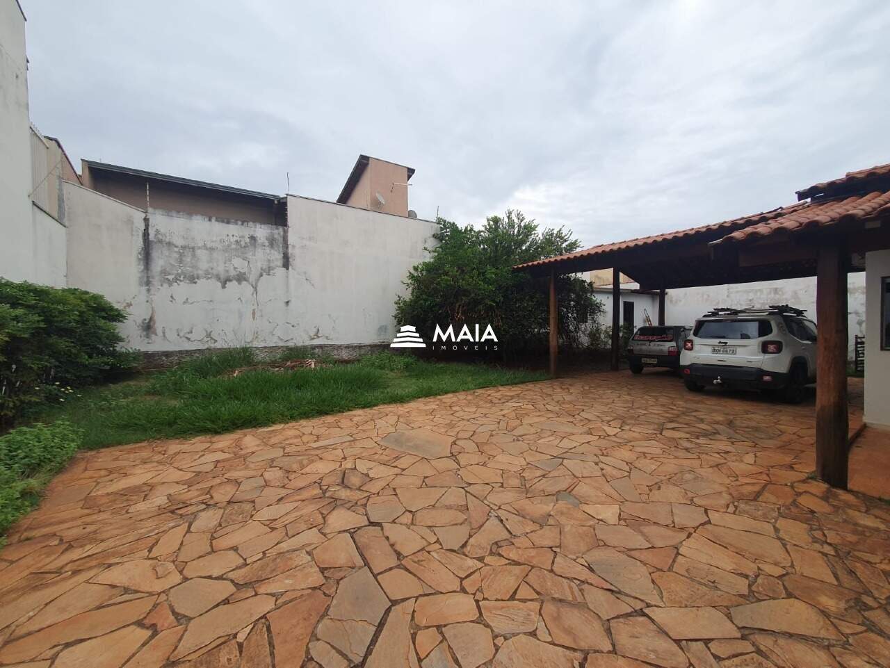 Casa à venda no Jardim Induberaba: 