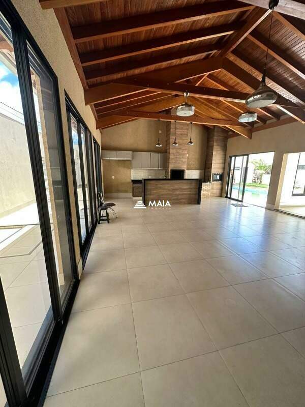 Casa à venda no Parque das Laranjeiras: 