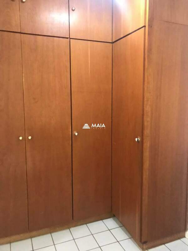 Apartamento à venda no Mercês: 