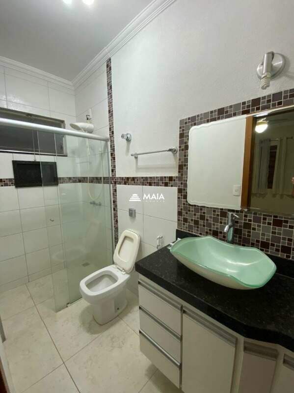 Casa à venda no Jardim Nenê Gomes: 