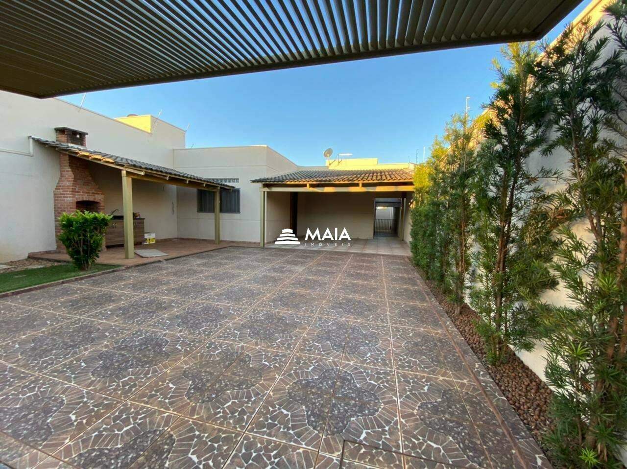 Casa à venda no Jardim Nenê Gomes: 