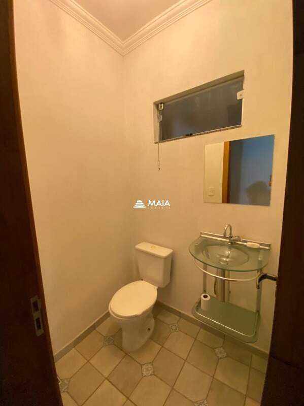 Casa à venda no Jardim Nenê Gomes: 