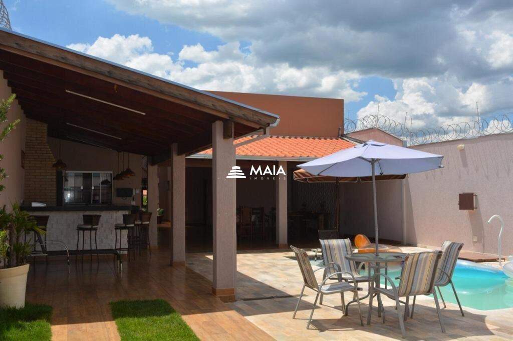 Casa à venda no Parque das Laranjeiras: 