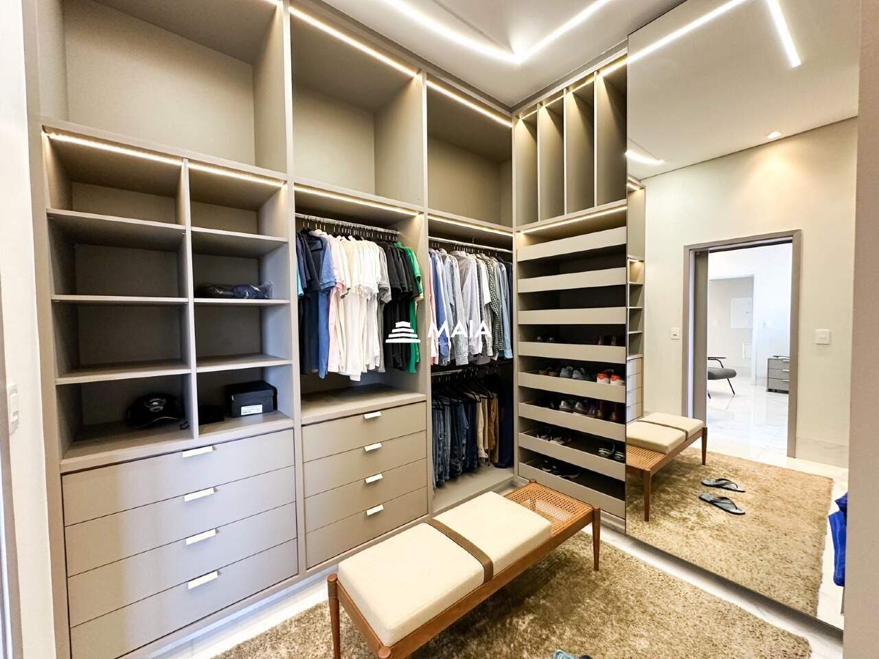 Casa de Condomínio à venda no Residencial Mário de Almeida Franco: 