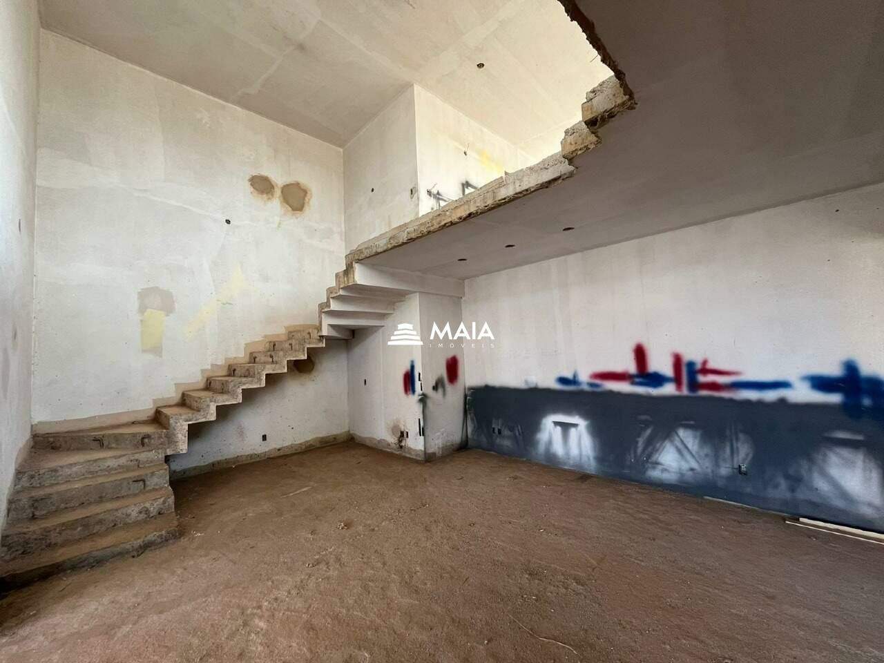 Apartamento à venda no Santa Maria: 
