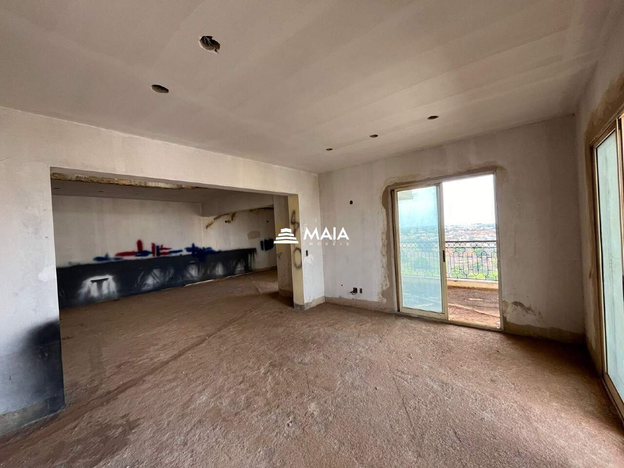 Apartamento à venda no Santa Maria: 