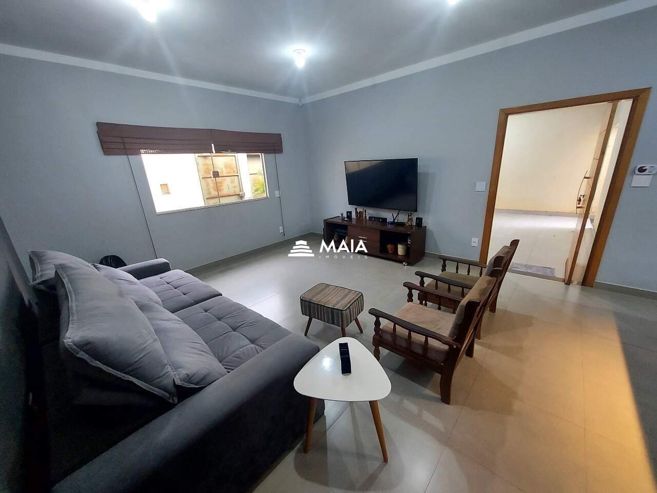 Casa à venda no Jardim Itália II: 