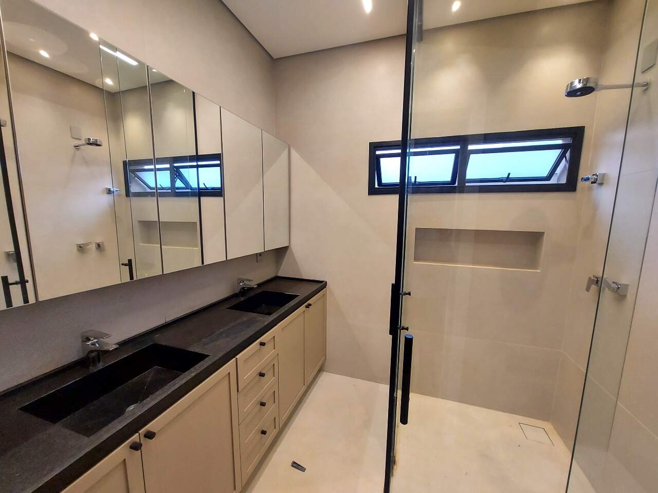 Casa de Condomínio à venda no Damha III - Res. Uberaba: 